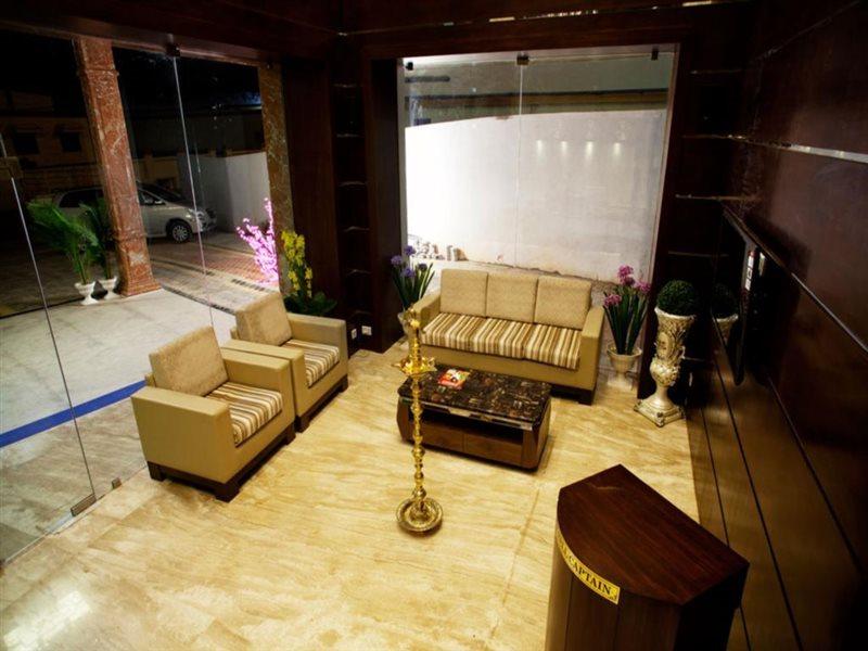 Hotel Mahalakshmi Residency Kolluru Bagian luar foto